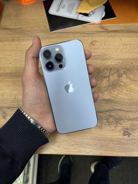 iPhone 13 pro EAC