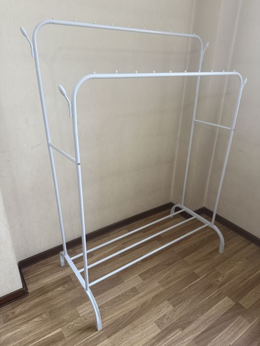Вешалка напольная