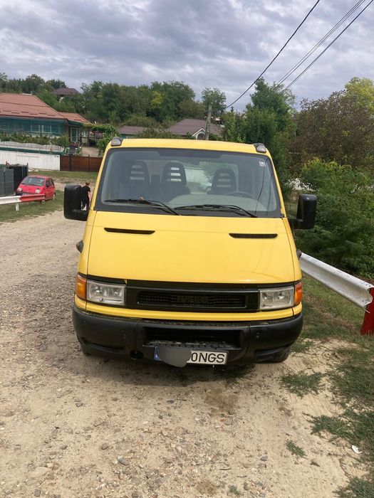 Vand sau schimb iveco daily