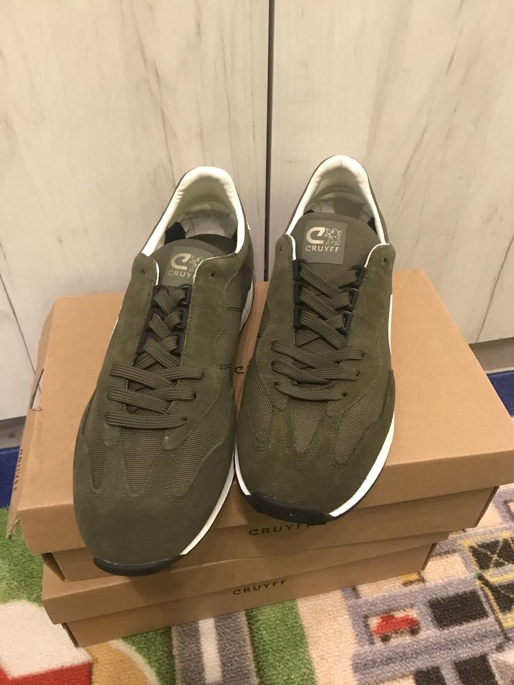 Марстонки Cruyff Londra walk 44 НОВИ !!!