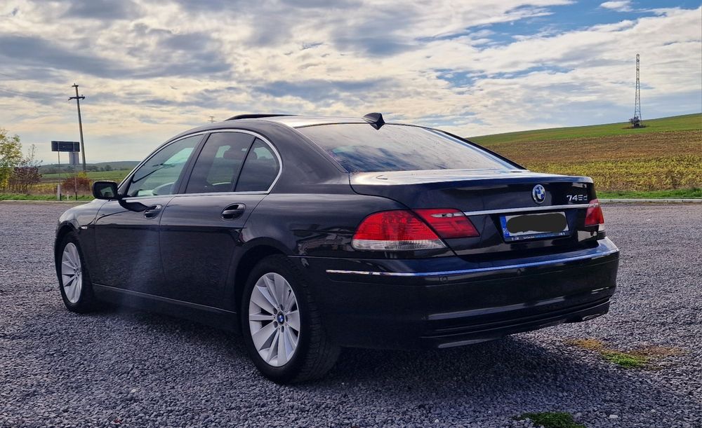 BMW 745 Diesel V8 330 cp 2007