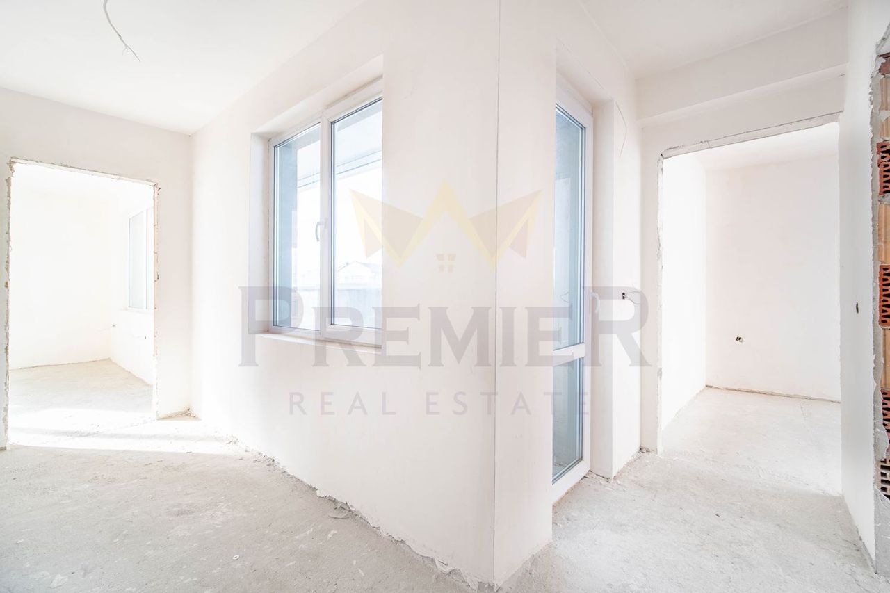 Продава се Тристаен апартамент в Варна, Център - 104 кв.м за 1347 €/кв.м - Снимка #5