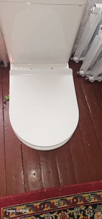 Продам туалет в хорошем состоянии