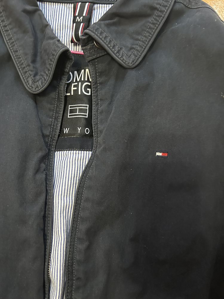 Мъжко яке на Tommy Hilfiger