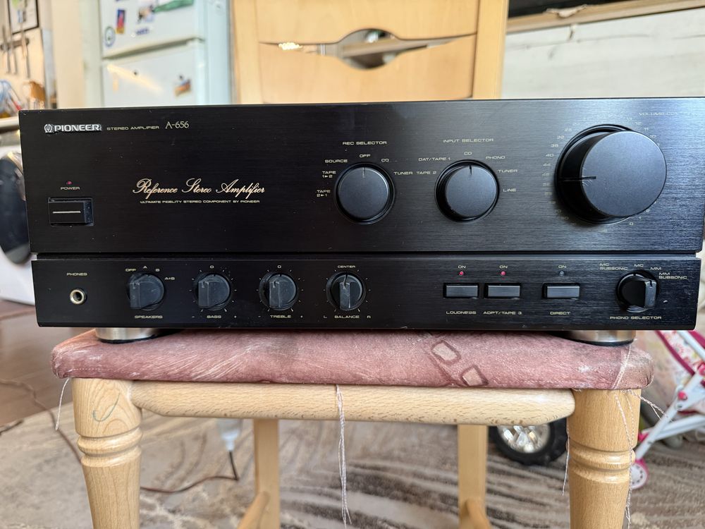 Pioneer A-656 Стерео усилвател