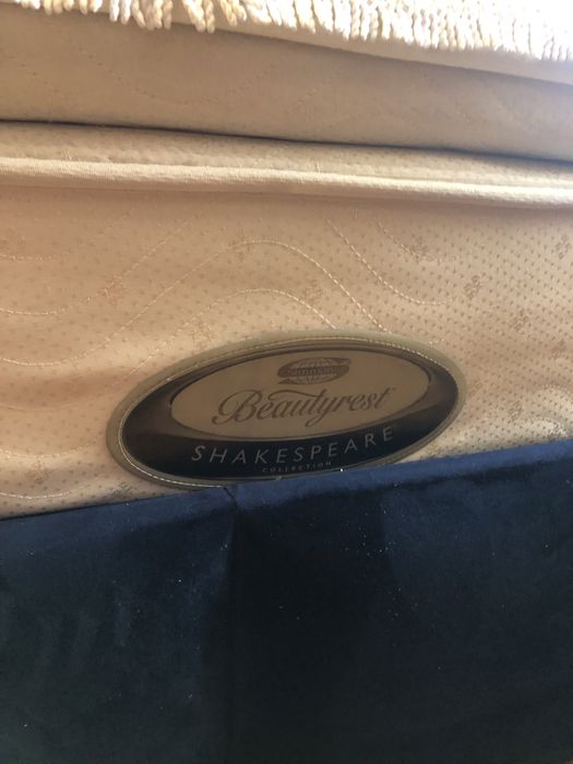 Pat tapitat dormitor 1900x2000 cu saltea