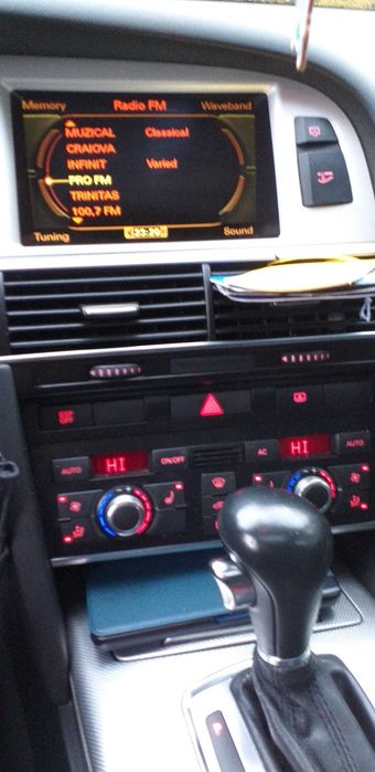 Audi A6 3.0 tdi quattro, 240cp, c. automata, trapa, scaune incalzite