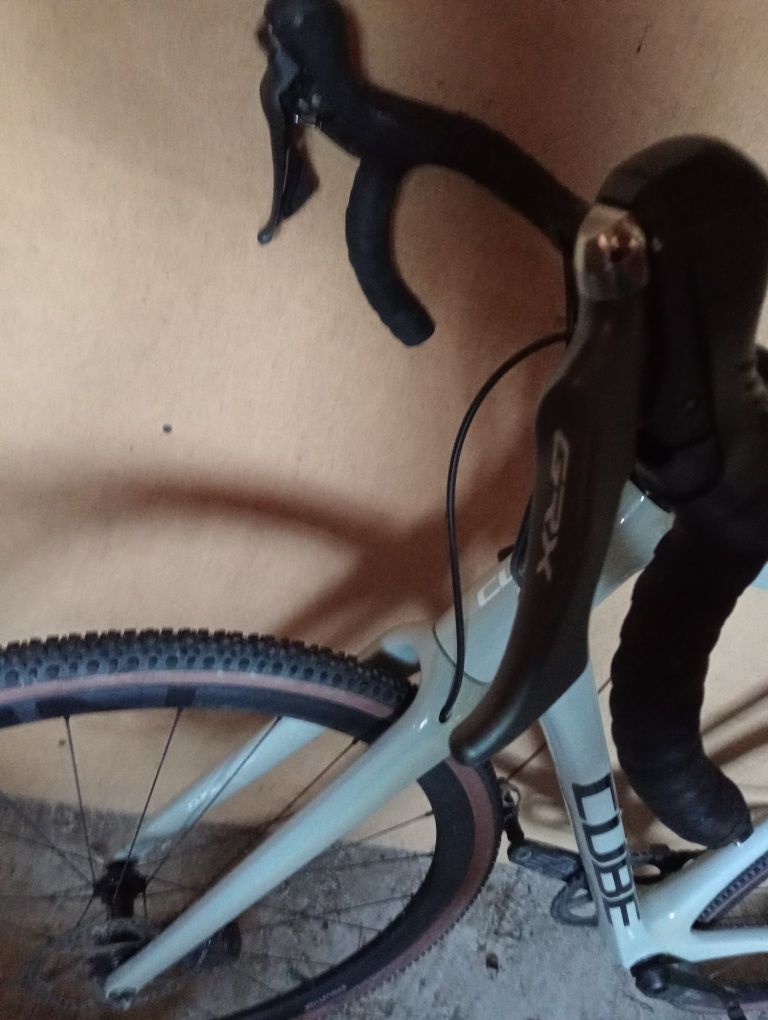 Bicicleta Cube Carbon 1x11 speed