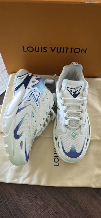 Louis vuitton sneakers