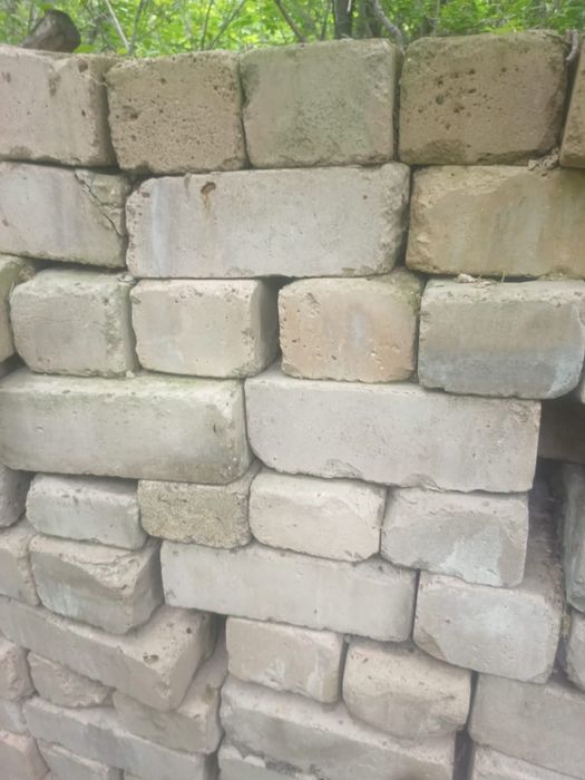 Кирпичи облицовочные б/у 40тг