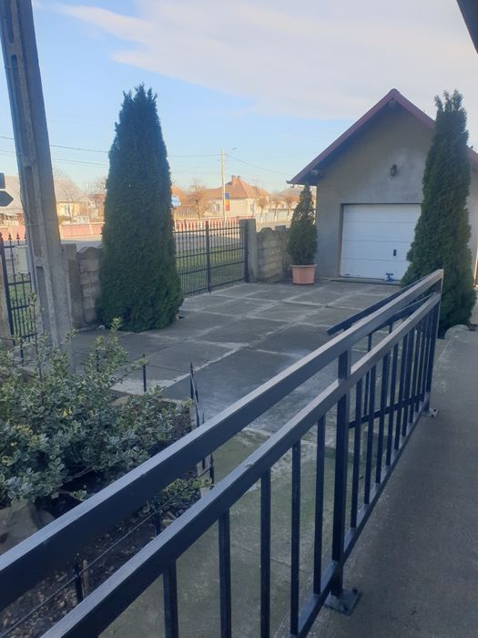 Vind casa Cornu Luncii