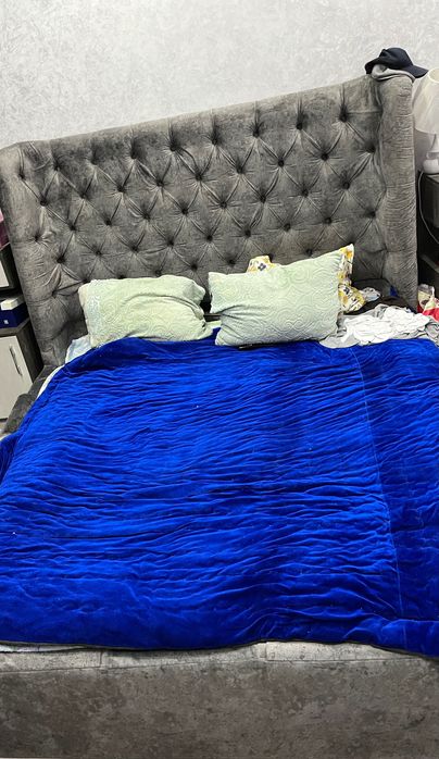 Кроват продается