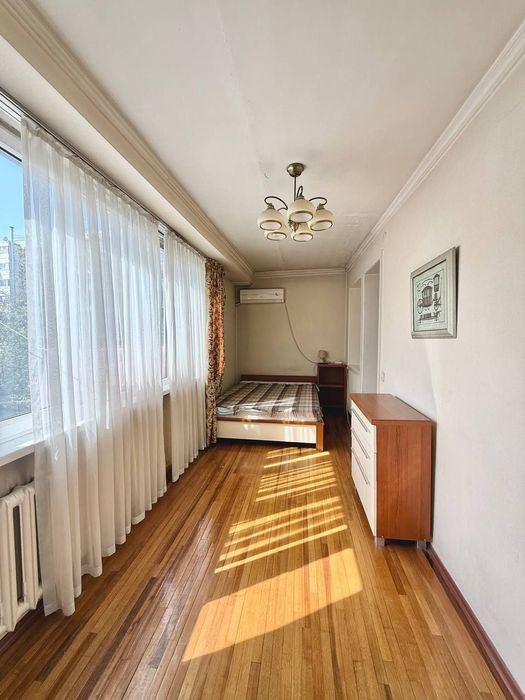 Срочно! Квартира на Ц1-Бибигон 1*2/4/4 общ пл 42м  с обстановкой