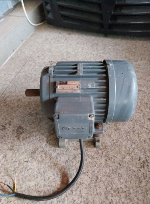Motor trifazic sau monofazat