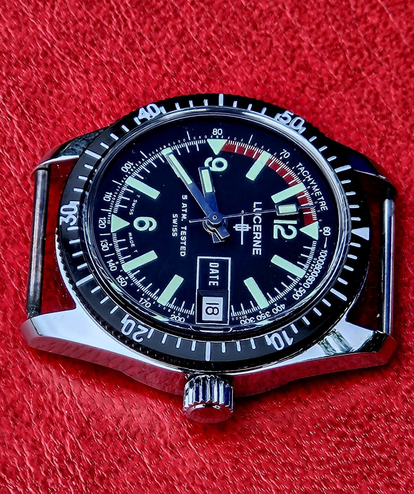 Швейцарски часовник от 70-те.