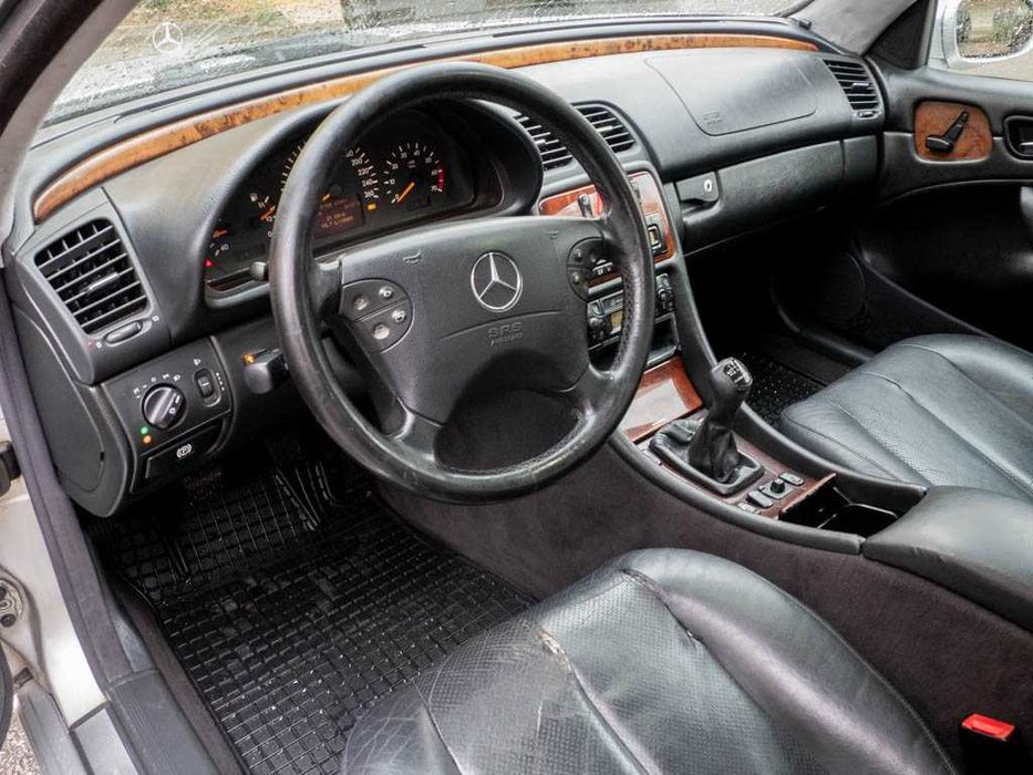 Продава се Mercedes CLK 200 kompressor