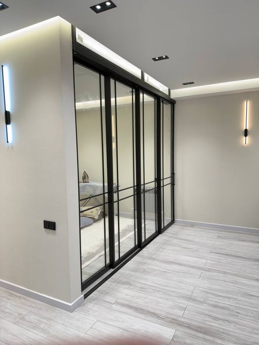 Изготовление раздвижных перегородок и дверей любой сложности