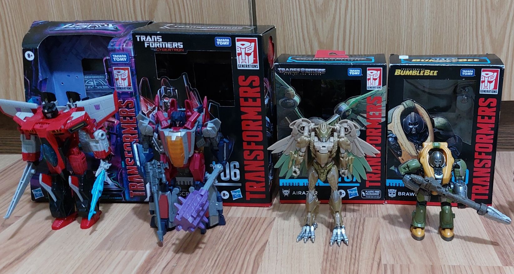 Transformers Generations Studio Series si Legacy