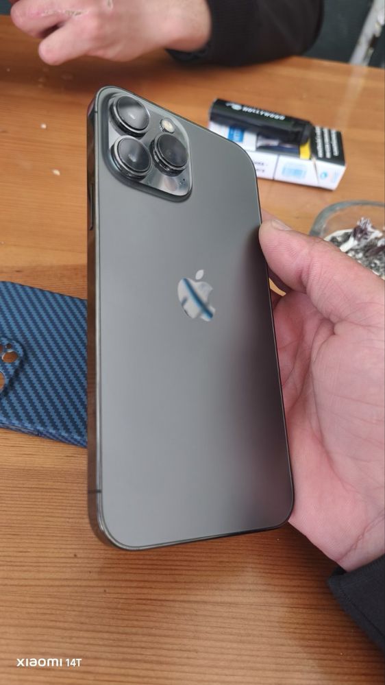Продавам или заменям Iphone 13 pro max 256 gb