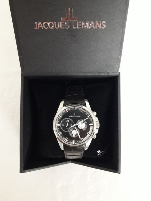 Часовник Jacques Lemans