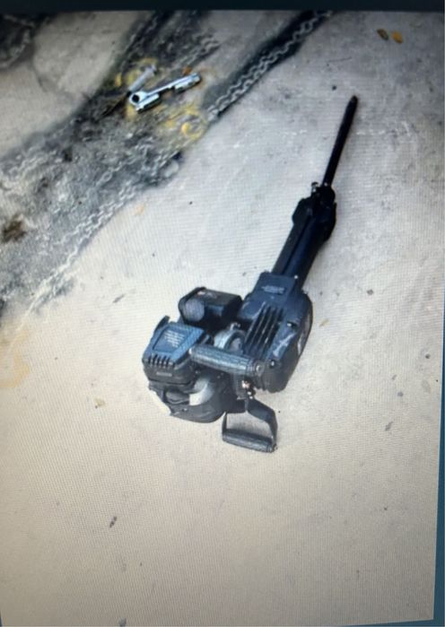 Бензинов къртач камго работи повече от перфектно внос от англия