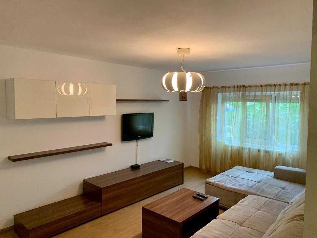 Inchiriez Apartament 2 camere, Tudor Neculai, persoana fizica