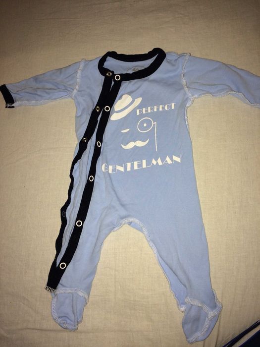 Бебешки и детски дрехи