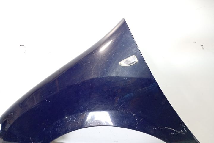 Aripa stanga Dacia Logan a 2-a generatie