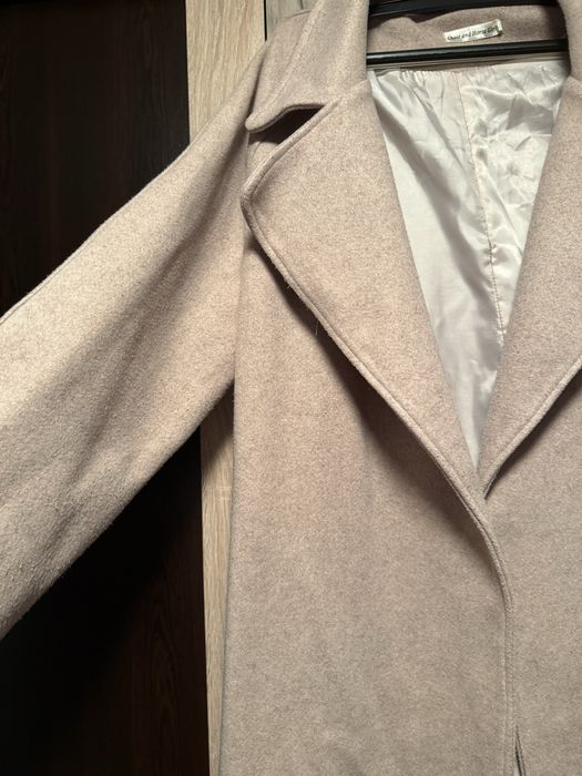 Дамско палто с коланче