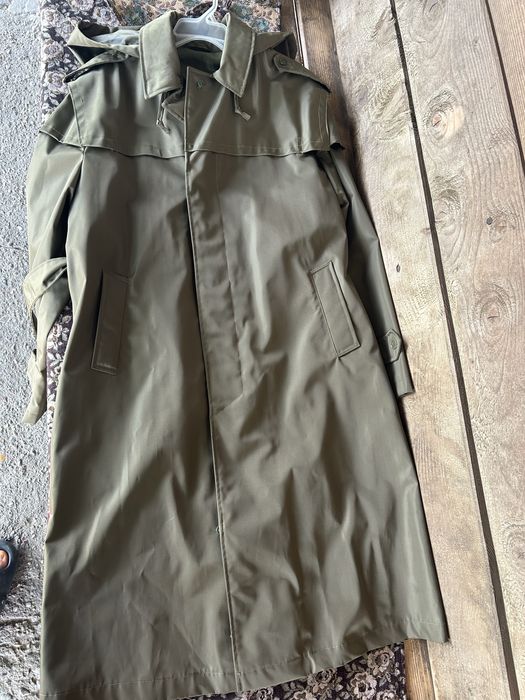 Pelerina militara romaneasca de ploaie