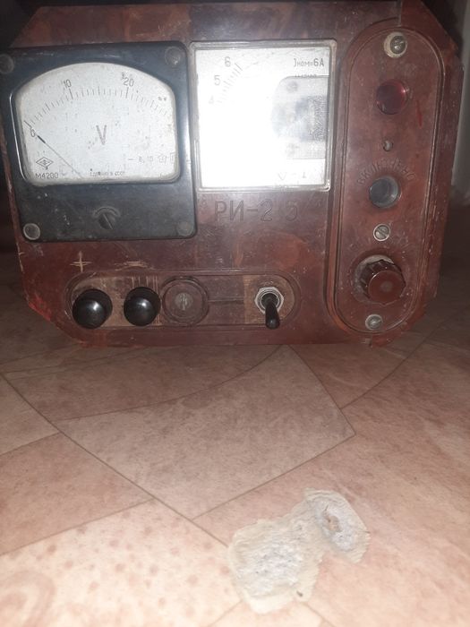 Продам зарядное устройства для авто