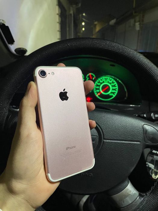 iPhone 7 32 gb ideal