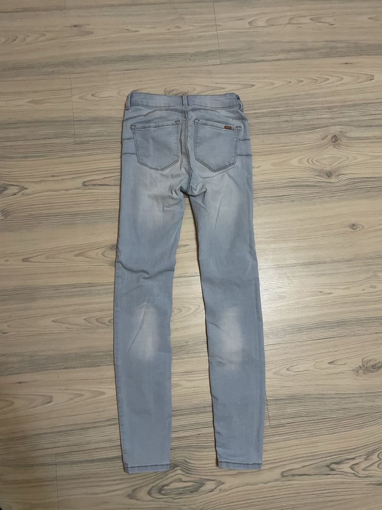 Светло сини skinny jeans