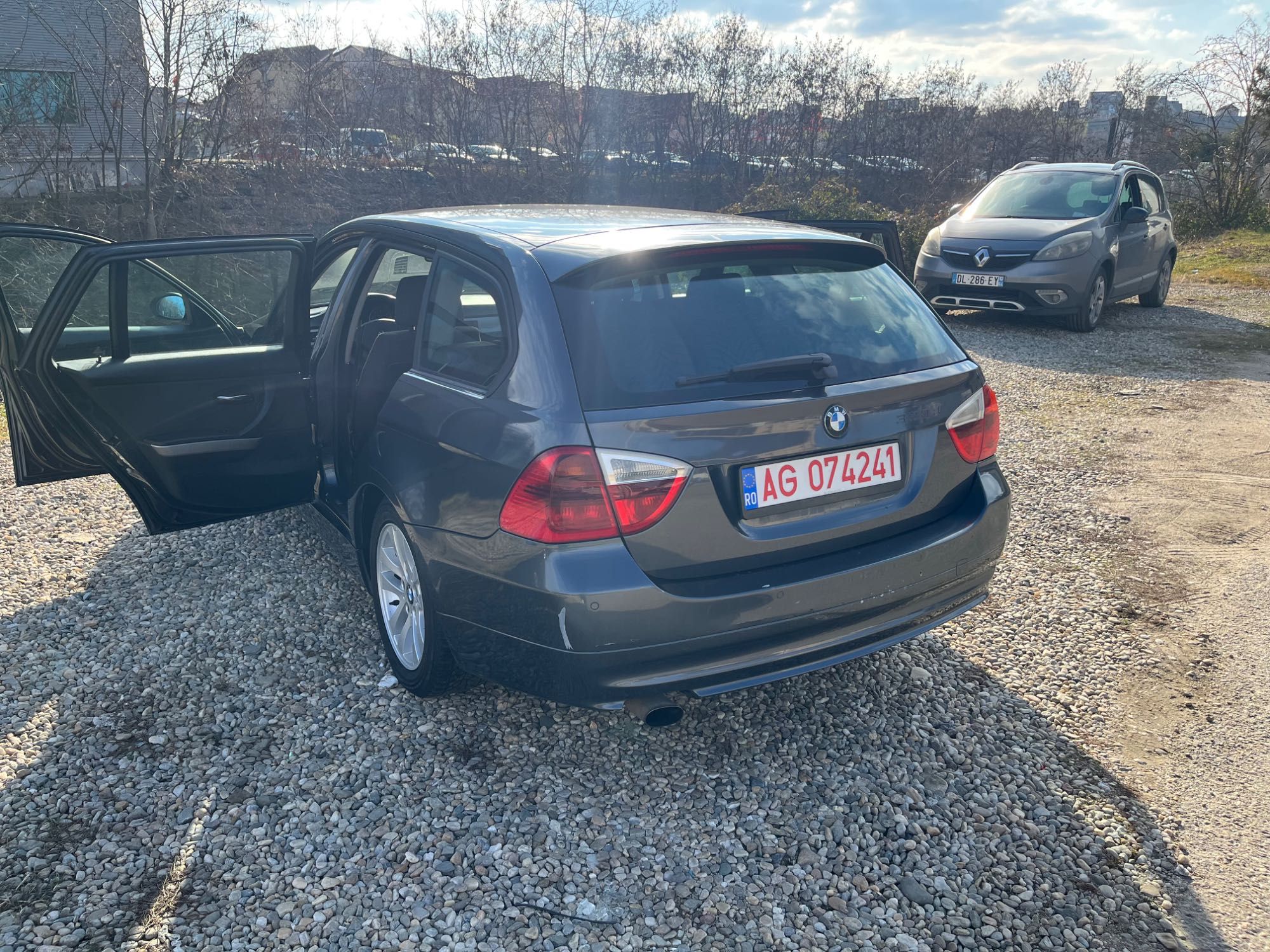 BMW Seria 3 320d • 2.0 Diesel • Xenon • 290.000 km • Manuală