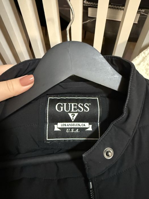 Geaca Guess neagra