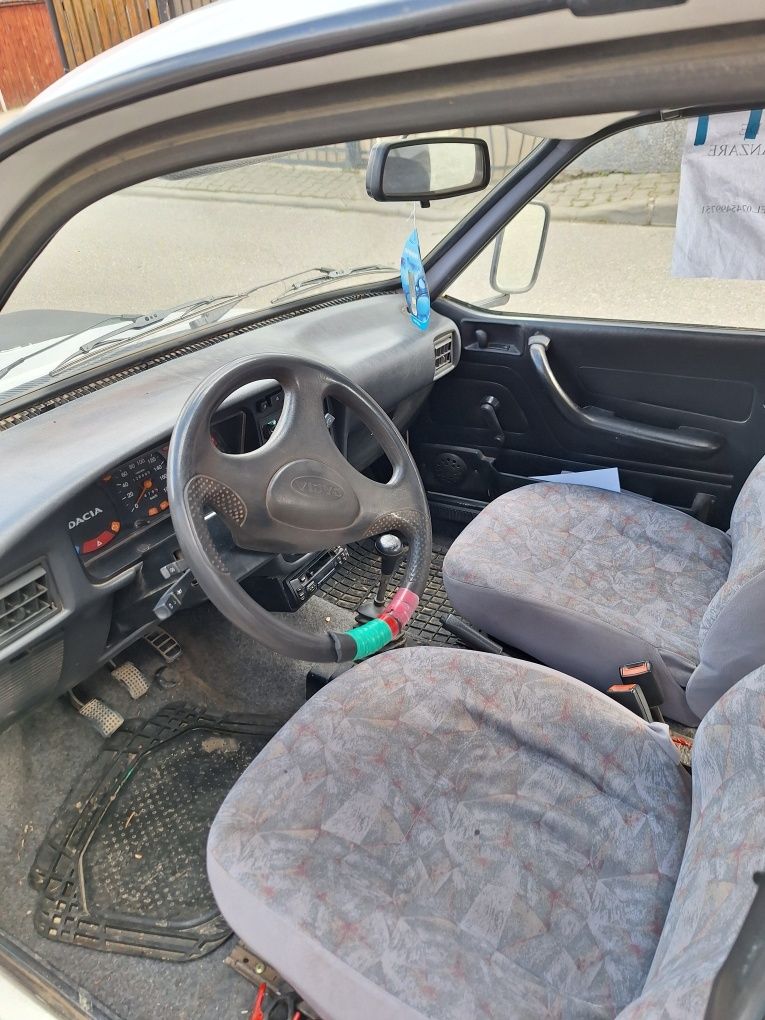 Vând Dacia Papuc