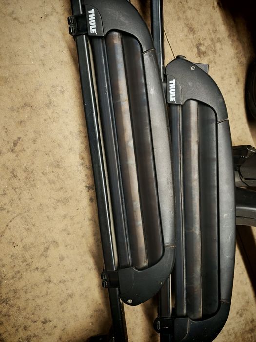 Bari portbagaj THULE Peugeot 307