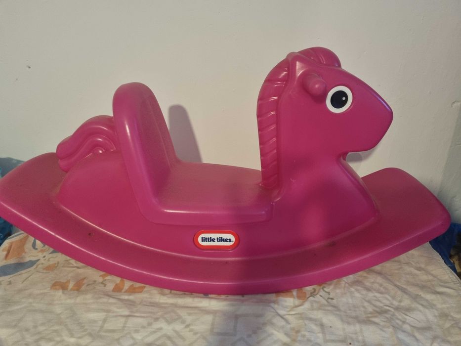 Люлеещо се конче