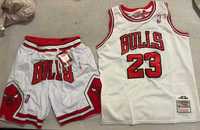 Vand Trening scurt complet NBA, Bulls, marimea M, nou cu eticheta