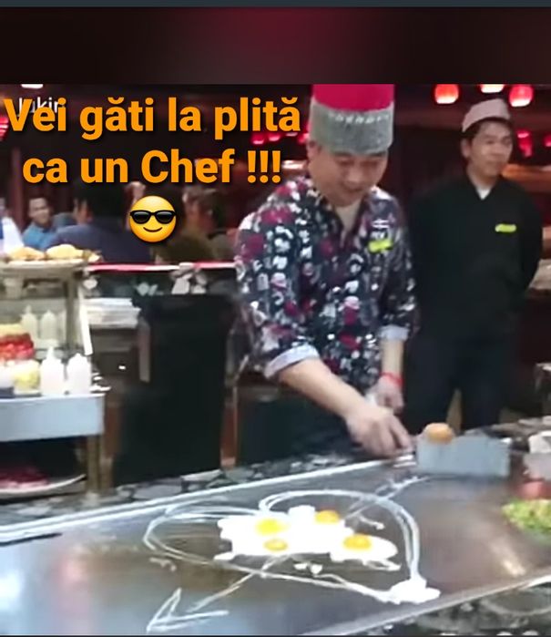 Fantasticul grătar cu plită și burlan! Grill/extensie ceaun opționale.