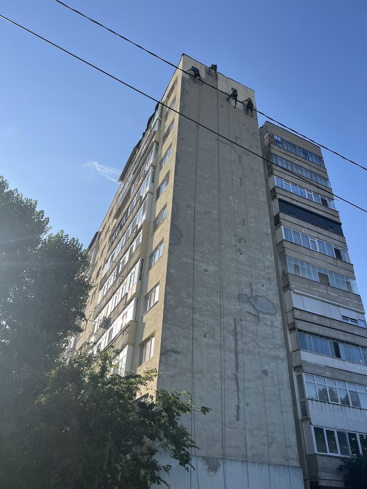 Alpinisti utilitari