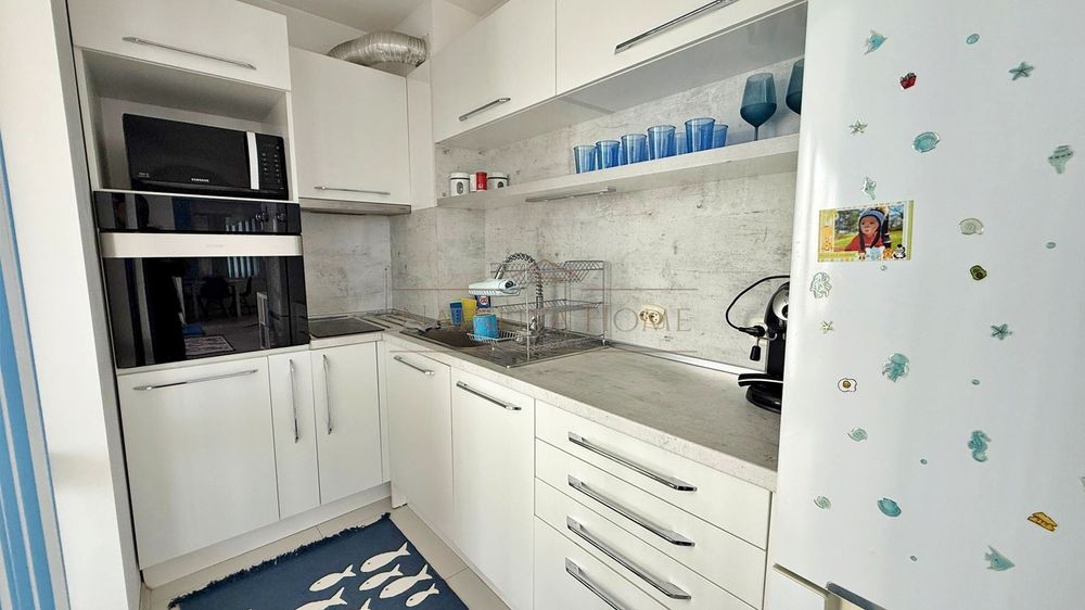 Дава се под наем Тристаен апартамент в Бургас, Сарафово - 90 кв.м за 612 € - Снимка #5