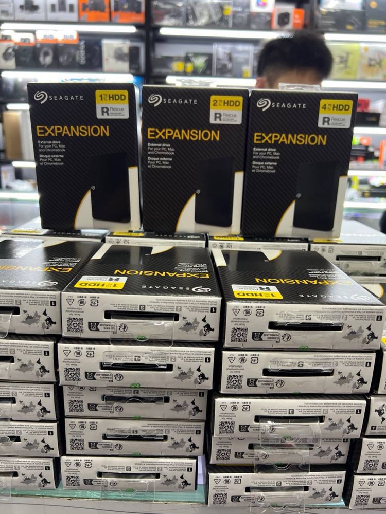 Внешние накопители жесткий диск Transcend Toshiba Seagate