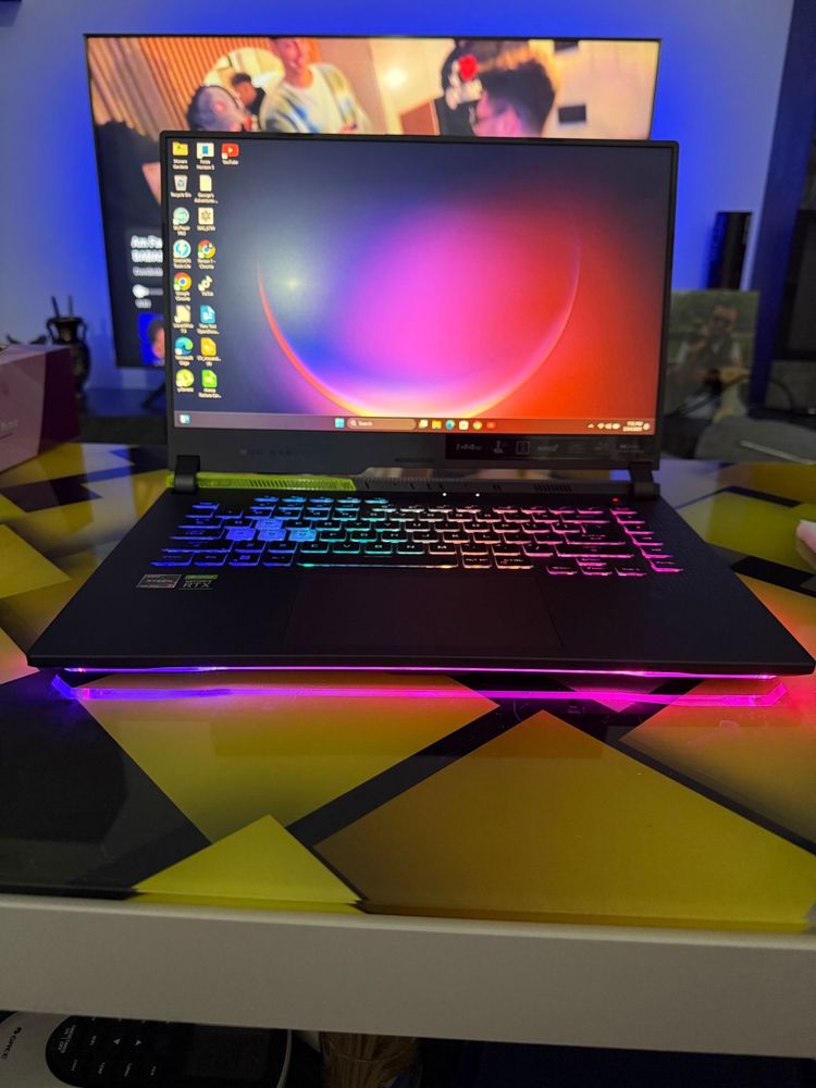 Vand laptop gaming rog strix