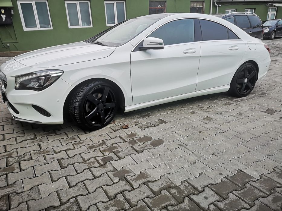 Mercedes Benz CLA200 Coupe 2018 Alb, 103000 km. Stare excelenta.