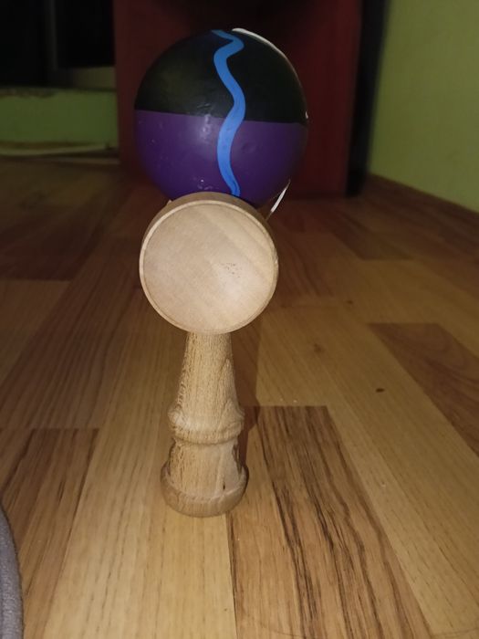 Kendama. X folosita de câteva ori