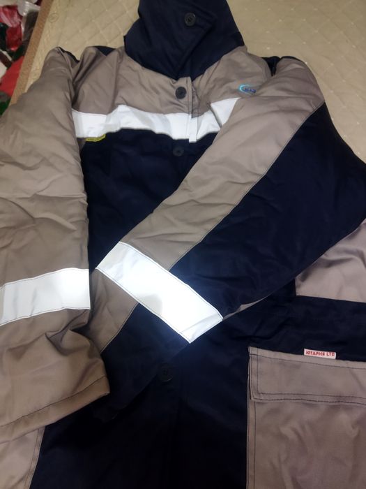 Продам рабочий зимний костюм