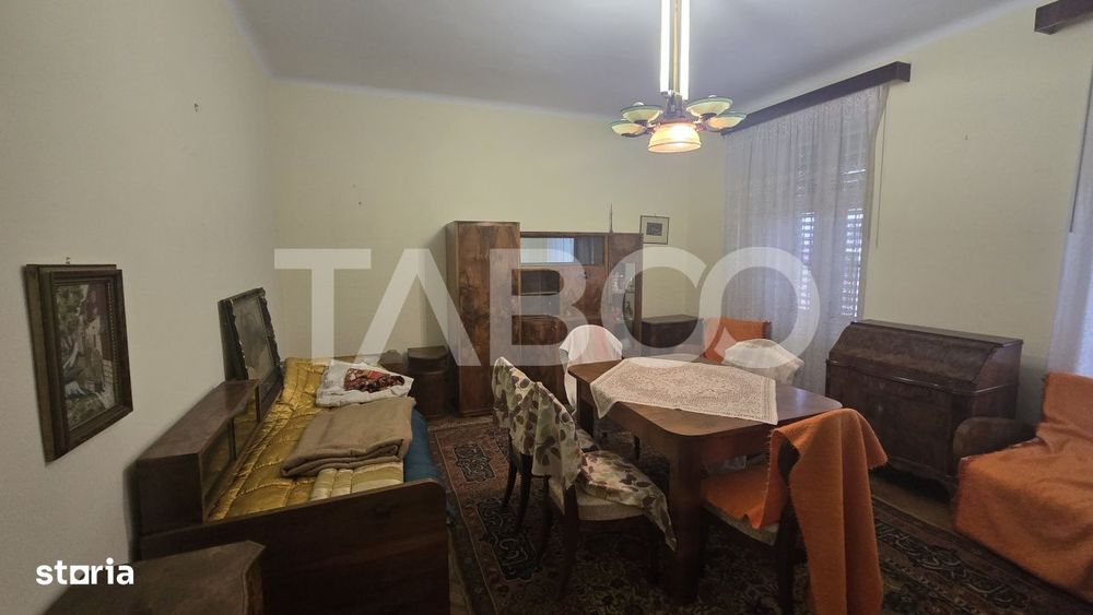 Apartament de vanzare Sub Arini 2 camere 2 bai