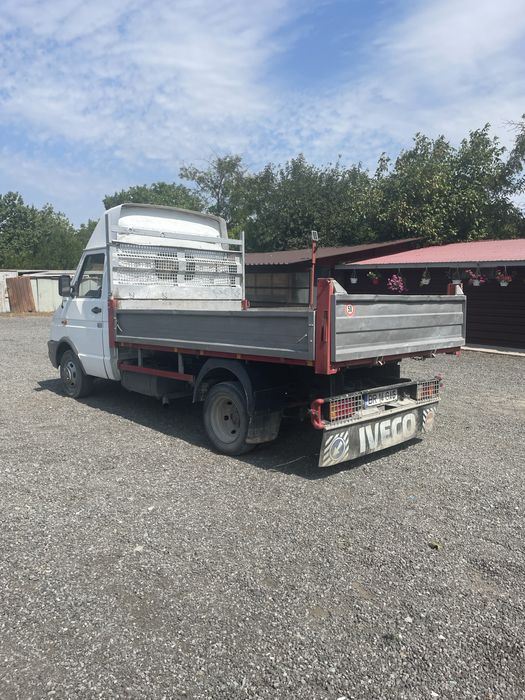 Vand Iveco Daily basculabil