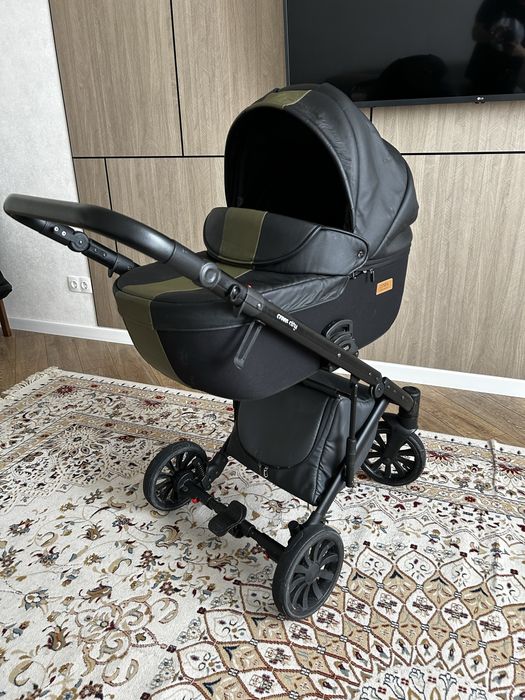 Продам коляску Anex cross city 2 в 1